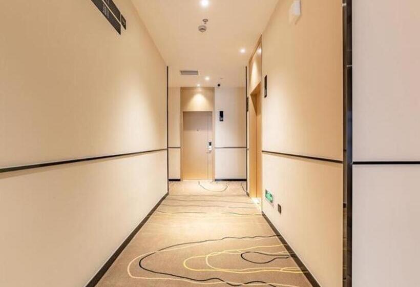 Отель City Comfort Inn Chengdu Southwest University Of Finance And Economics Wansheng Metro Station