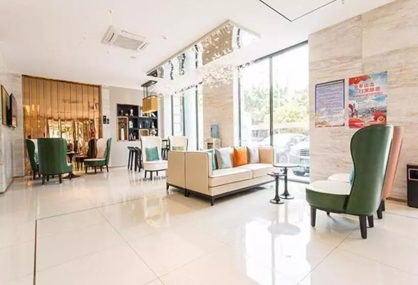 Hotelli City Comfort Inn Liuzhou Chengzhong Wanda Haiguan