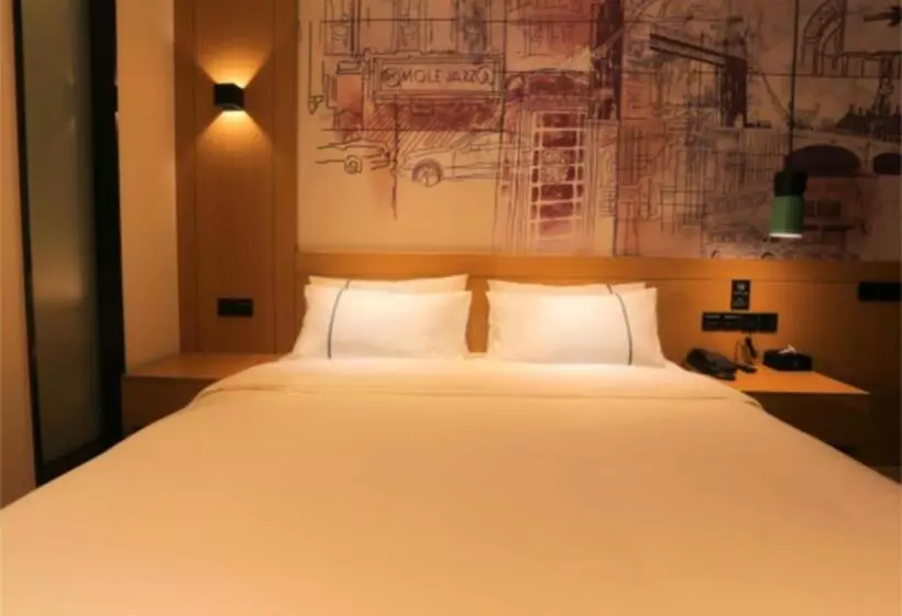 Hotelli City Comfort Inn Xianning Yinquan Avenue
