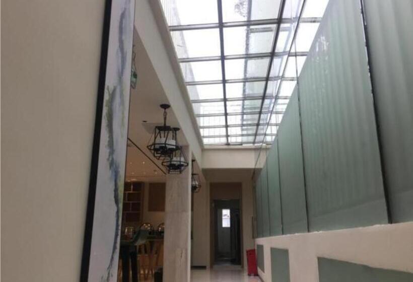 فندق City Comfort Inn Zhanjiang Leizhou Xihu Avenue