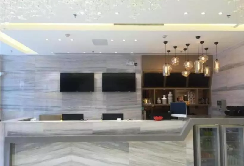 Hotelli City Comfort Inn Zhanjiang Leizhou Xihu Avenue