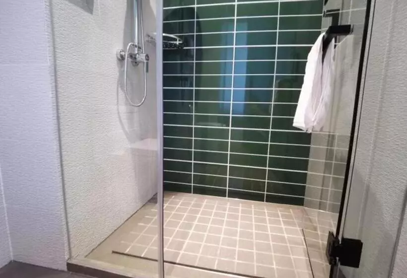 Hotelli Greentree Inn Express Fuzhou Linchuan District Gandong Auto City