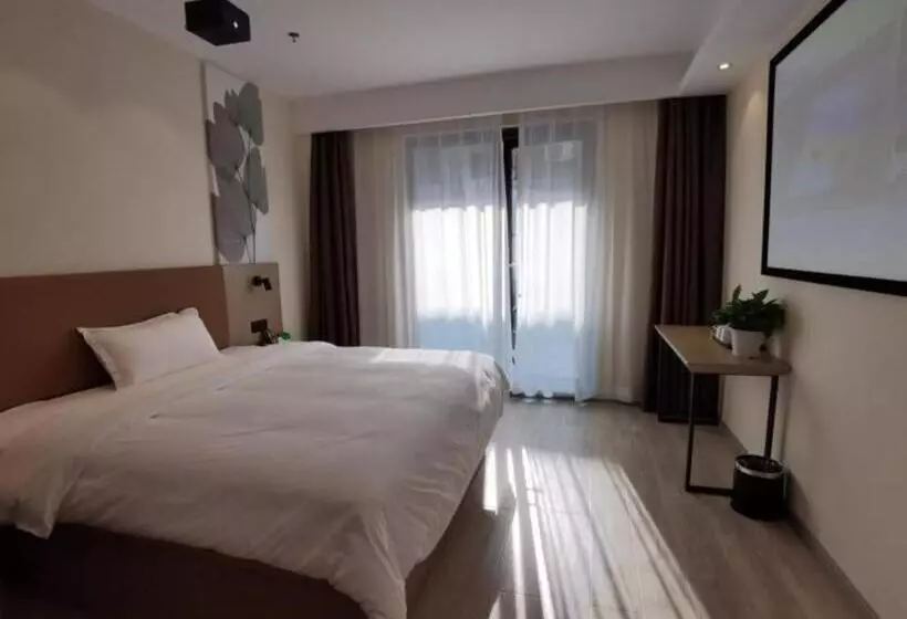 Hotelli Greentree Inn Express Fuzhou Linchuan District Gandong Auto City