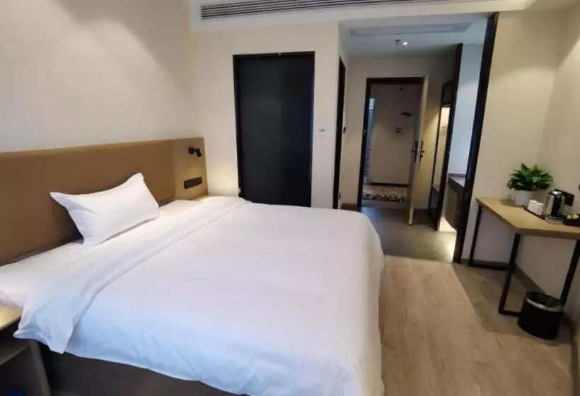 Hotelli Greentree Inn Express Fuzhou Linchuan District Gandong Auto City