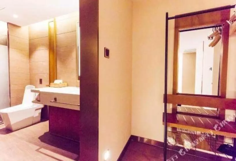 ホテル James Joyce Coffetel Changchun People S Square