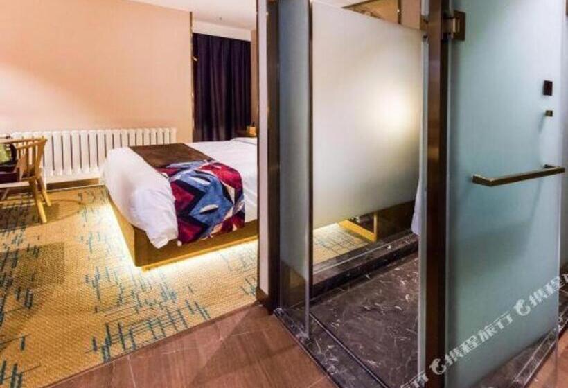 Hotel James Joyce Coffetel Changchun People S Square