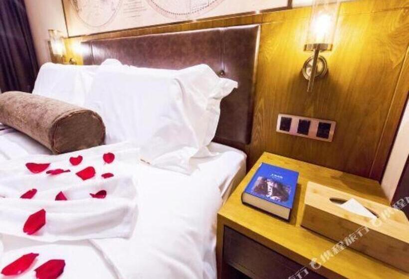 Hotel James Joyce Coffetel Changchun People S Square