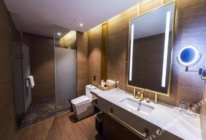 ホテル James Joyce Coffetel Changchun People S Square