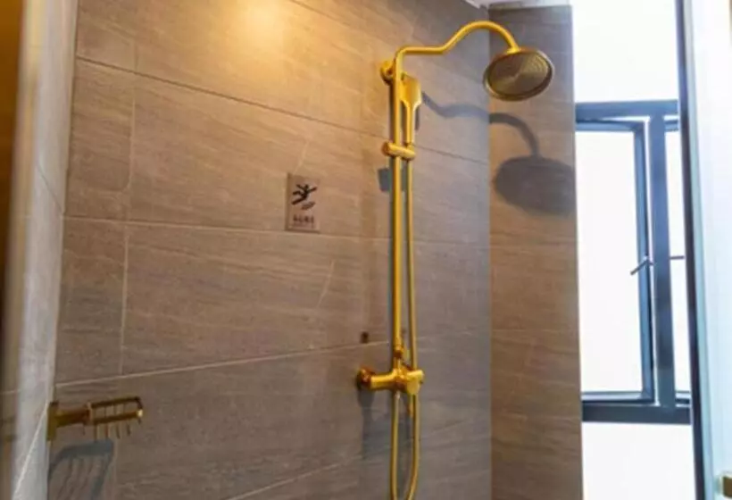 Hotelli James Joyce Coffetel ，the Innovation Center Of Huananchuanggu ，in Zhang Cha Of Foshan City