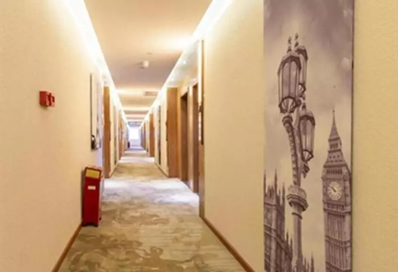 Hotelli James Joyce Coffetel ，the Innovation Center Of Huananchuanggu ，in Zhang Cha Of Foshan City