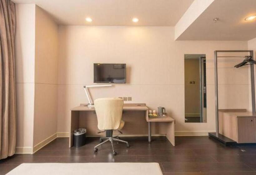 Hotel Jinjiang Inn Select Shenzhen Bitou Metro Station