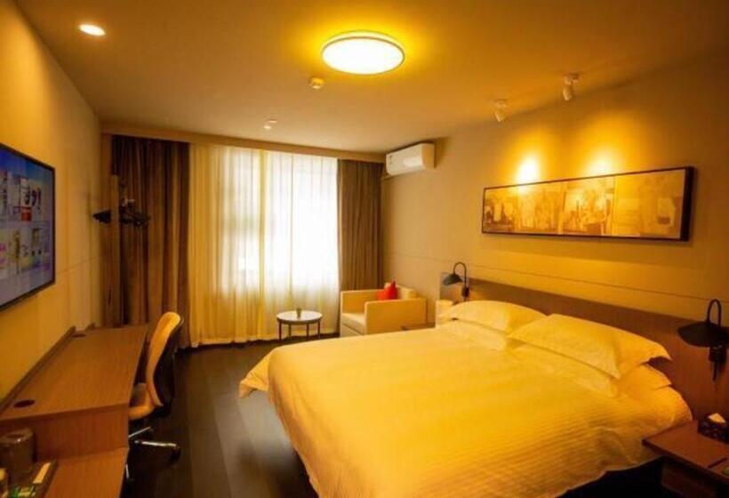 בית מלון כפרי Jinjiang Inn Select Shihezi East Ring Road