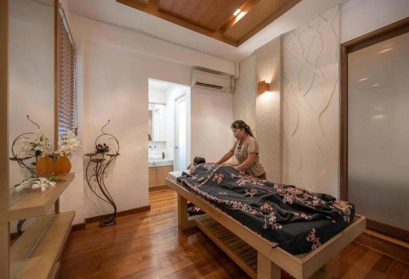 Hotelli Metadee Elite