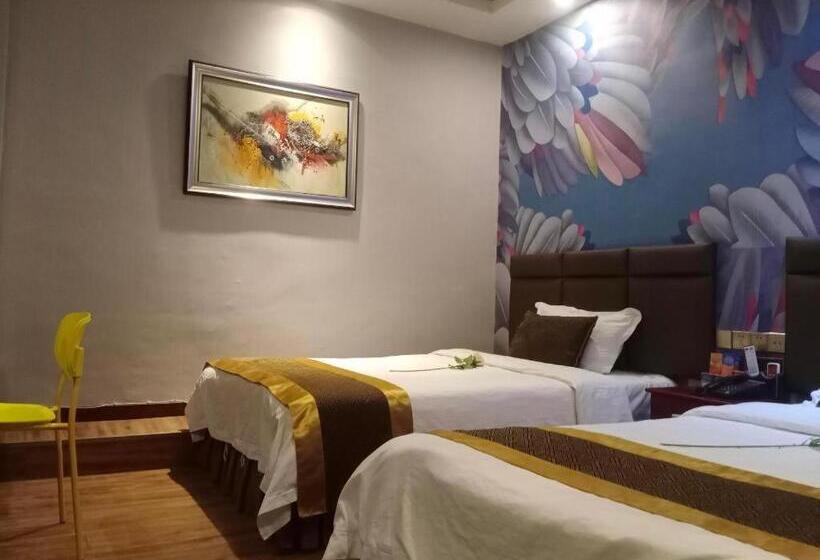 Pai Hotel Nanchong Huaxi Normal University