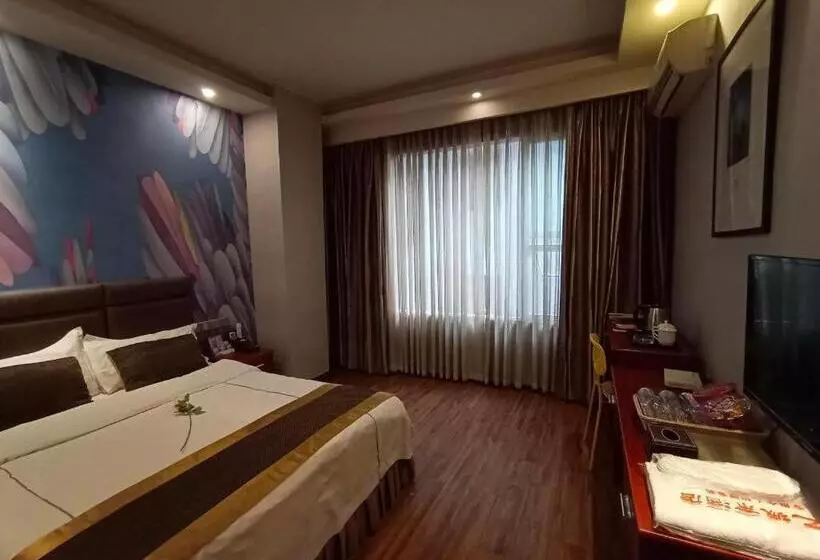 Pai Hotel Nanchong Huaxi Normal University