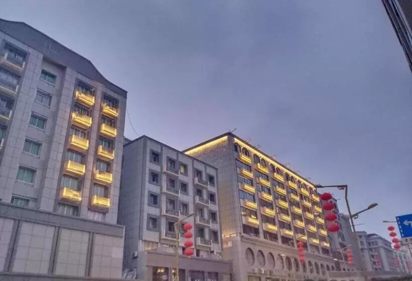 Pai Hotel Nanchong Huaxi Normal University