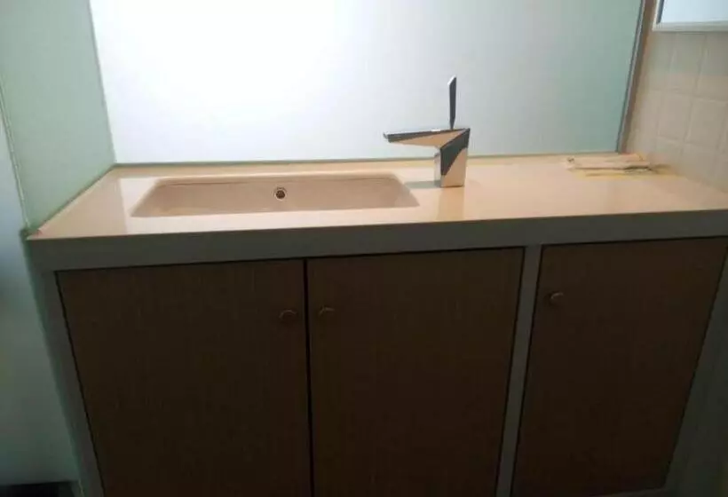 7 Days Hotel Xinyang Mall North Passenger Terminal