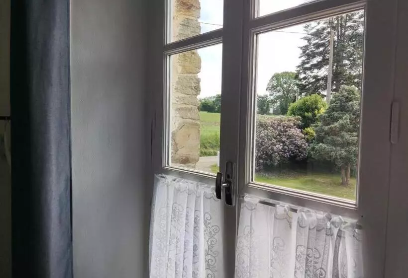 Aamiaismajoitus (B&B) Marianne Cottage Chambre D Hotes