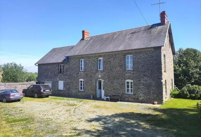 Aamiaismajoitus (B&B) Marianne Cottage Chambre D Hotes