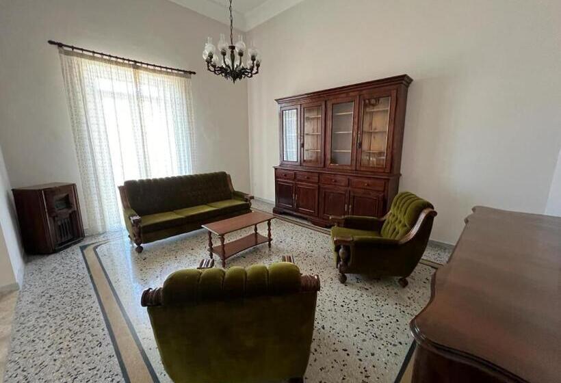 Bed and Breakfast Palazzo N.d. Maria Addolorata Campa Alari