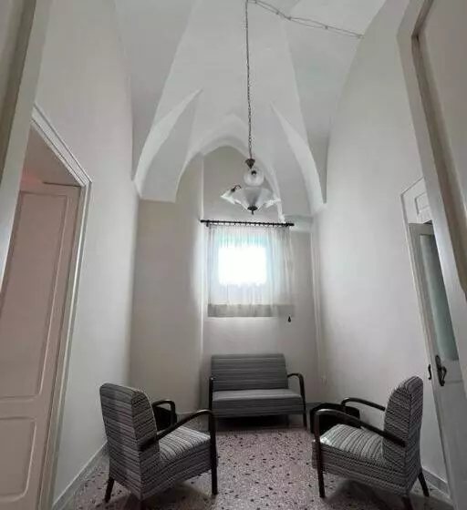 ベッドアンドブレックファースト Palazzo N.d. Maria Addolorata Campa Alari