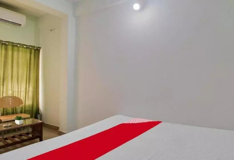 ホテル Aayan Residency Boarding & Lodging