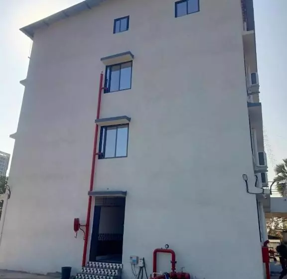 ホテル Aayan Residency Boarding & Lodging