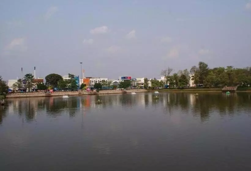 ホテル Crystal Place Buayai