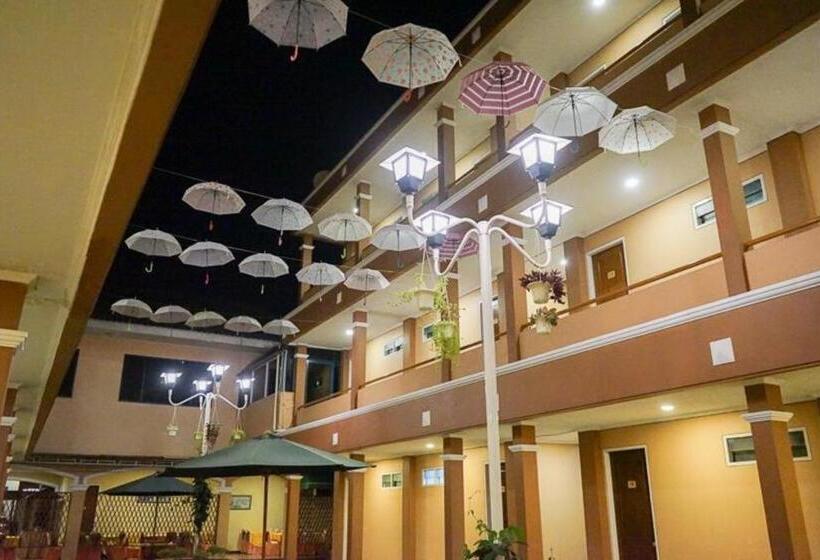 فندق Griya Tirta