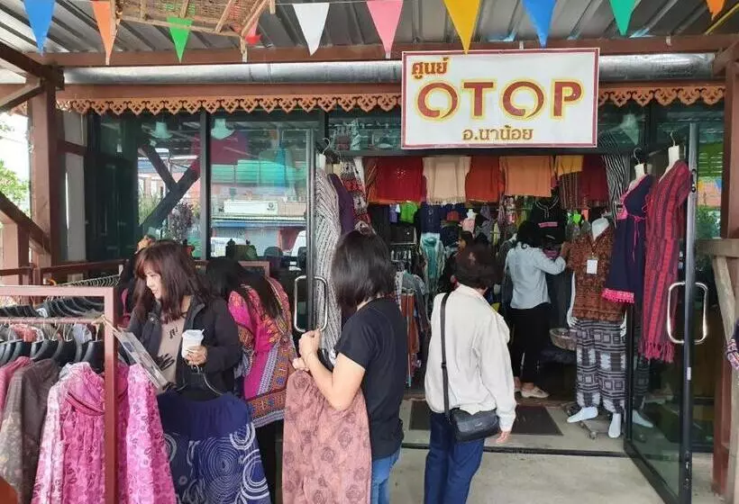 Hotelli Huen Fai Mae Jampee