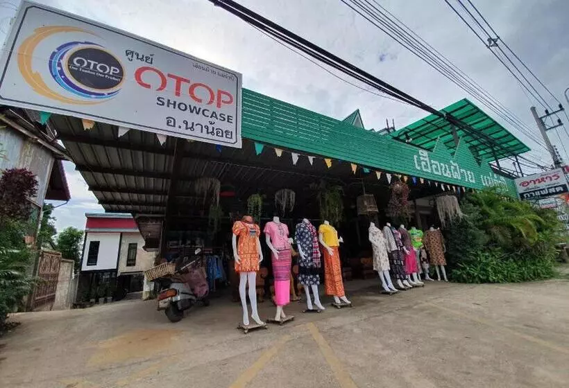 Hotelli Huen Fai Mae Jampee