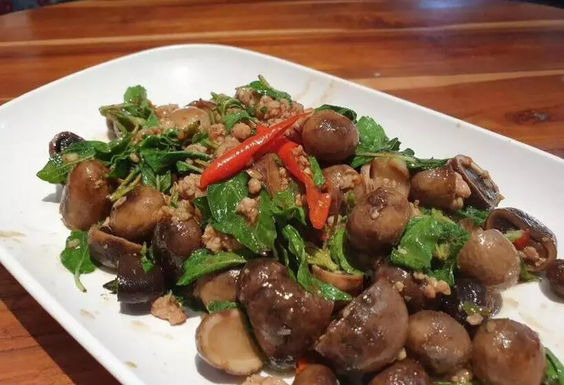 Hotelli Huen Fai Mae Jampee