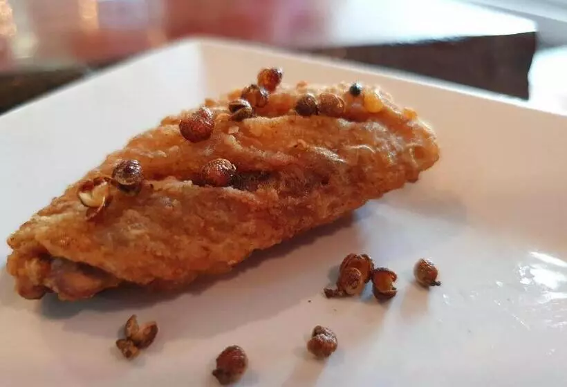 Hotelli Huen Fai Mae Jampee