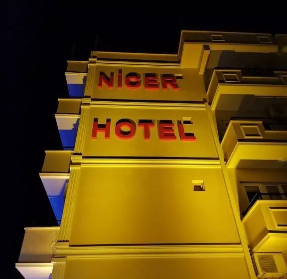 ホテル Ni̇cer