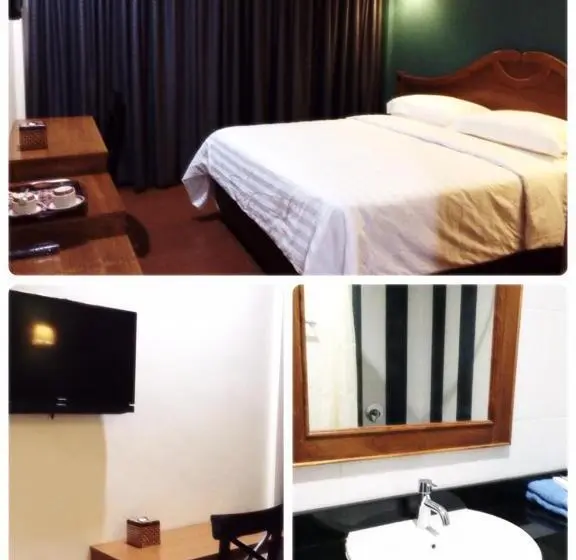 Hotel Nina