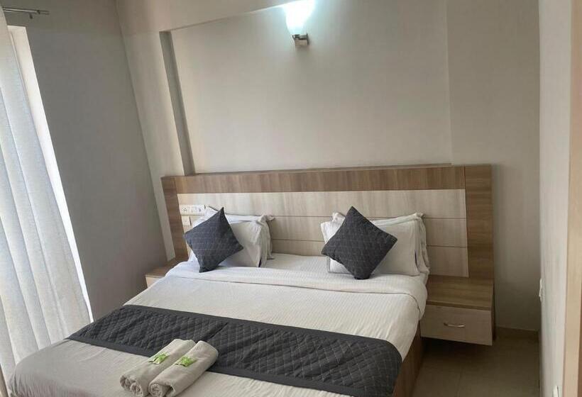 Отель Vrindavan Rooms