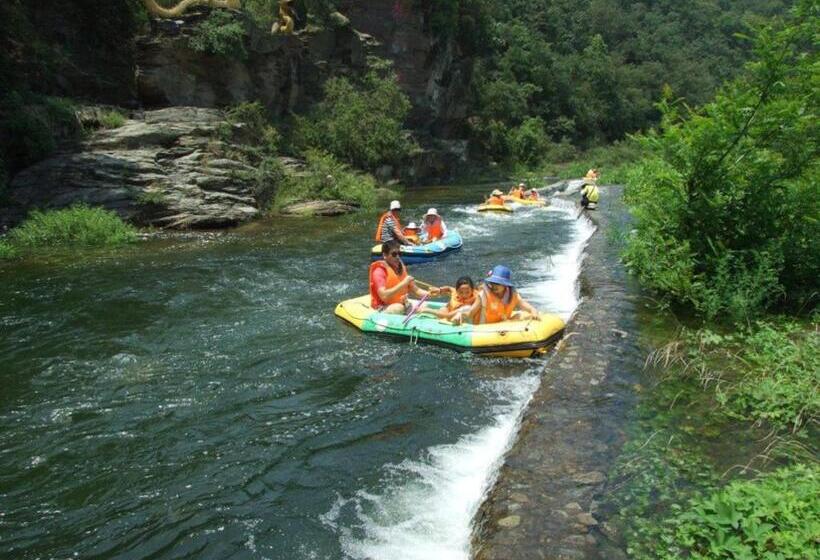 Lavande Hotels Jingshan Bus Station