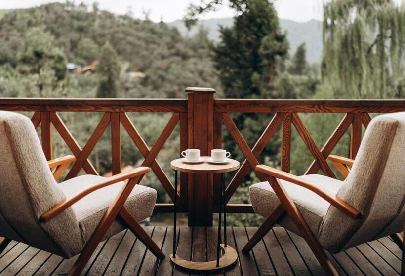 Lome çiftliği Otel Ve Restoran