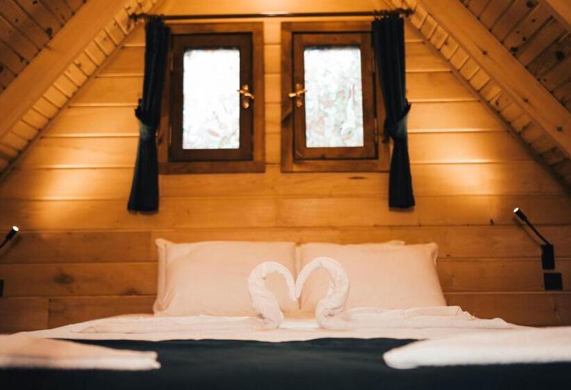 Lome çiftliği Otel Ve Restoran