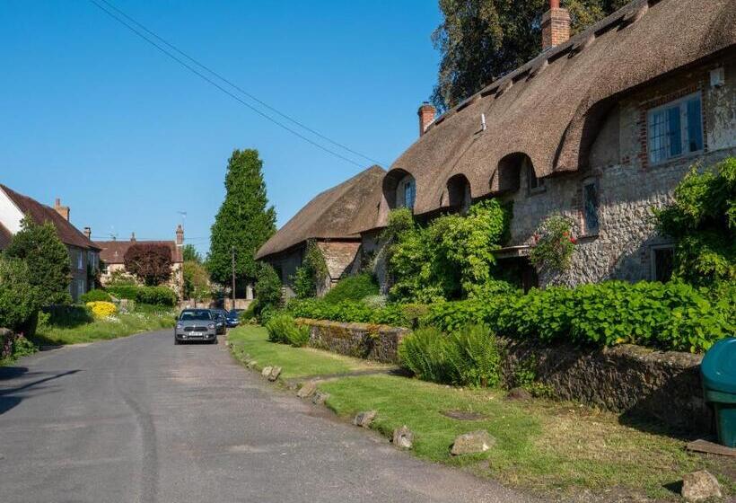 بنسيون Arundel Comfort En Suite Twin Friends & Family