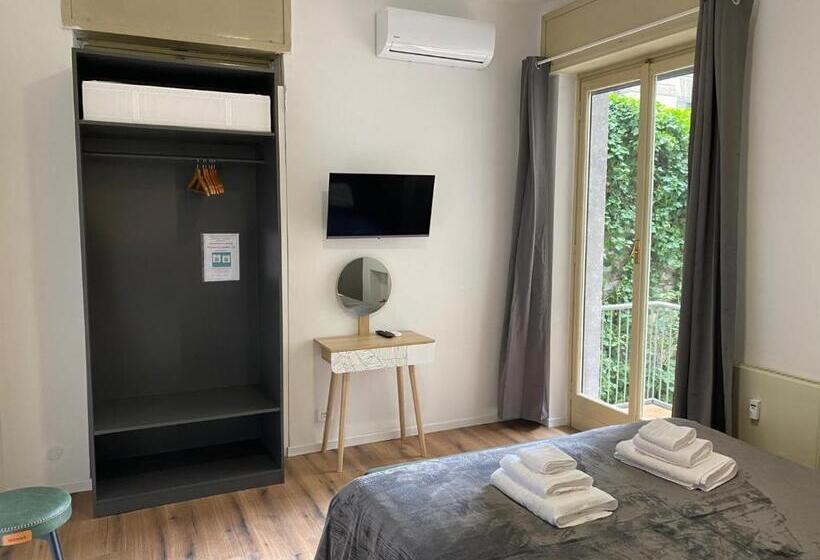 Pension (Hôtel basse catégorie) Megaride S Dépendance