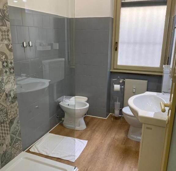 Pension (Hôtel basse catégorie) Megaride S Dépendance