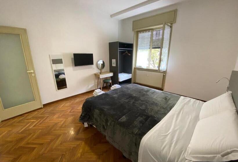 Pension (Hôtel basse catégorie) Megaride S Dépendance