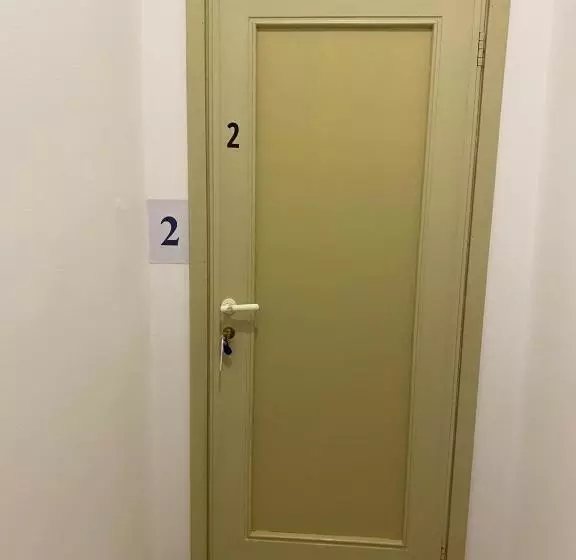 پانسیون Megaride S Dépendance