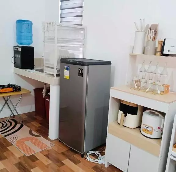 ペンション S&e 3 Tiny Guest House   Olango Island