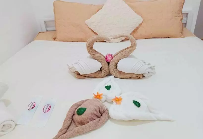 ペンション S&e 3 Tiny Guest House   Olango Island