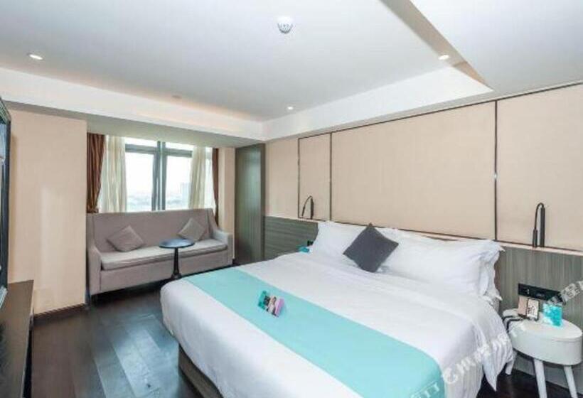 Xana Hotelle Nanchang Gaoxin Xincheng Wuyue Plaza