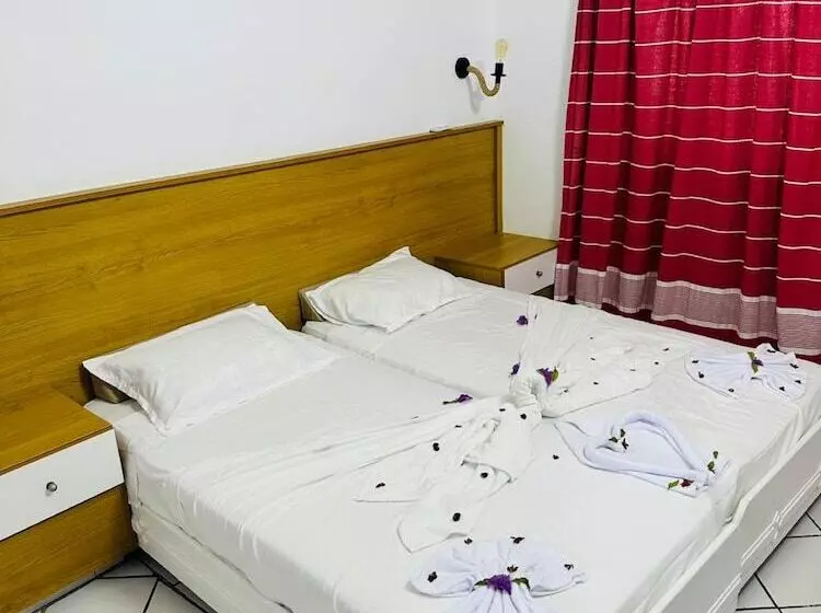 Hotelli Best Beach  Family Only