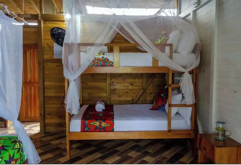 Hotelli Meraki Nuqui