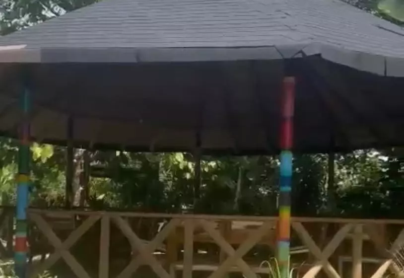 Hotelli Meraki Nuqui